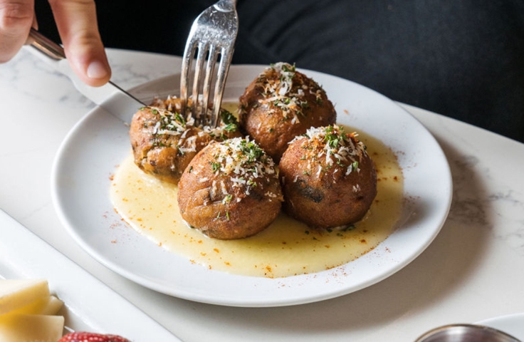 Tavern Food Pastry Circle